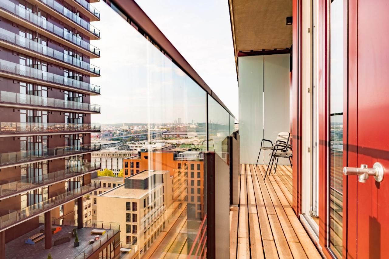 Triiiple Tower Dream With Rooftop-summer-pool *