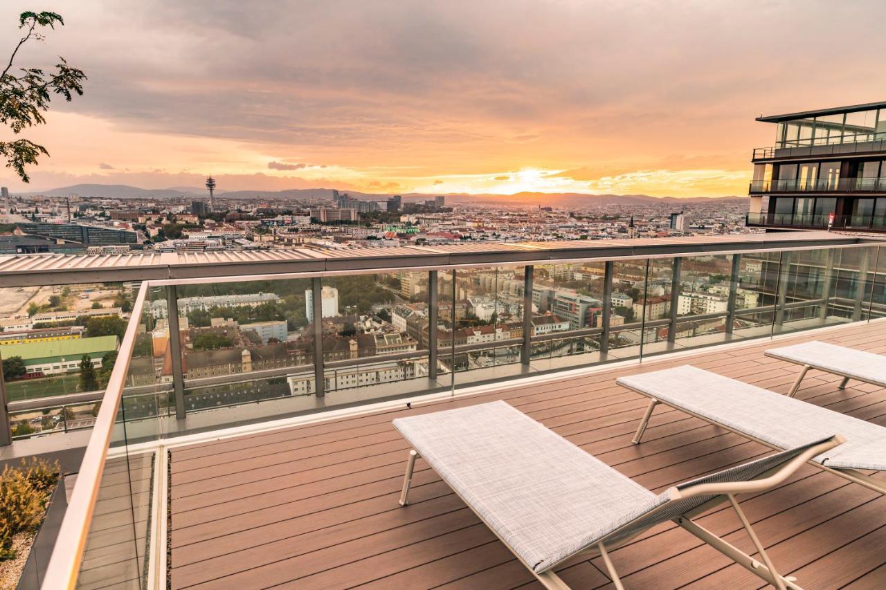 Apartment Triiiple Tower Dream With Rooftop-summer-pool